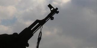 Gunmen kill police, soldier in restive southeast Nigeria