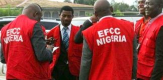 EFCC Arrests 33 Suspected Internet Fraudsters in Lagos