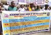 ASUU stages protest over unfair treatment in Ibadan ASUU members protest at the University of Ibadan on Monday