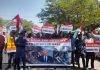 Shi’ites storm Abuja US Embassy, demand ceasefire in Gaza (See Photos)