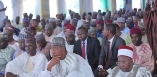 Gov. Zulum joins Shehu of Borno, others for two Raka’at Eid prayer