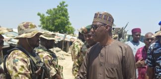 Gov. Zulum meets soldiers, returnees in Malam Fatori